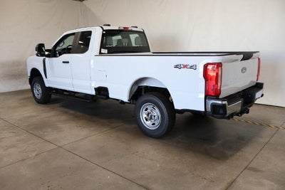2027 Ford Super Duty F-250 SRW XL