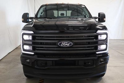 2027 Ford Super Duty F-250 SRW XLT