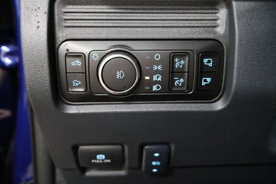 2026 Ford Super Duty F-250 SRW Black Widow Edition