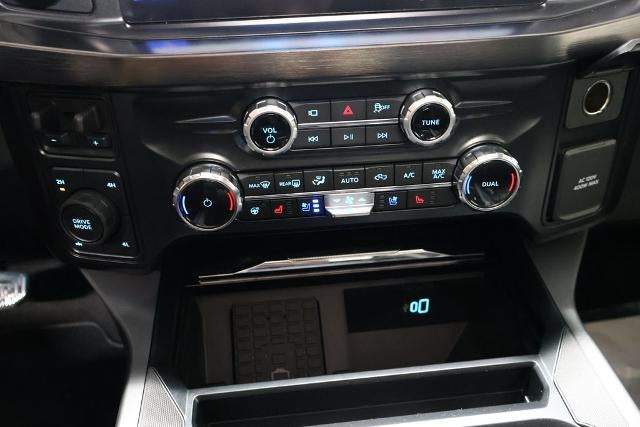 2026 Ford Super Duty F-250 SRW Black Widow Edition