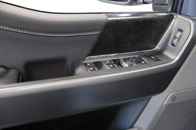 2027 Ford Super Duty F-250 SRW XLT