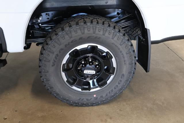 2027 Ford Super Duty F-250 SRW XLT