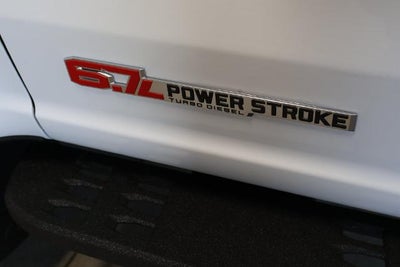 2027 Ford Super Duty F-250 SRW XLT