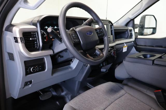 2027 Ford Super Duty F-250 SRW XL