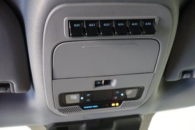 2027 Ford Super Duty F-250 SRW XL
