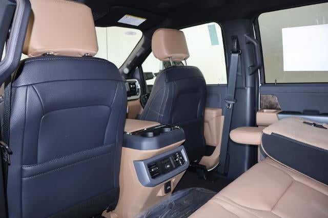 2027 Ford Super Duty F-250 SRW Lariat