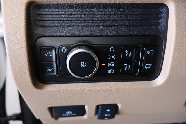 2027 Ford Super Duty F-250 SRW Lariat