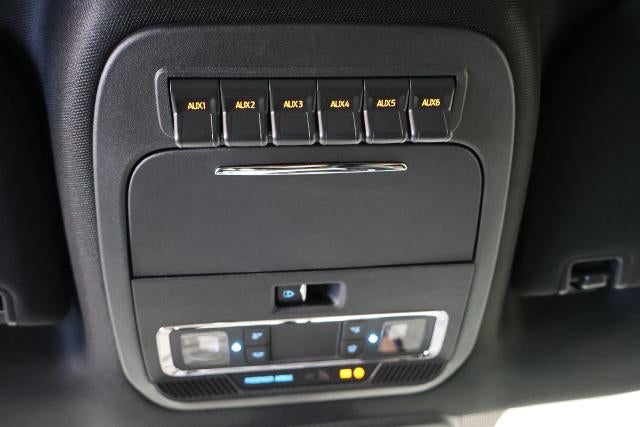 2027 Ford Super Duty F-250 SRW Lariat