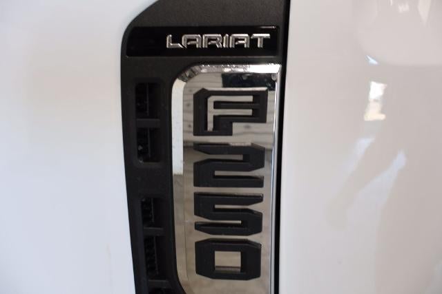 2027 Ford Super Duty F-250 SRW Lariat