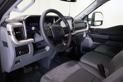 2027 Ford Super Duty F-250 SRW XLT
