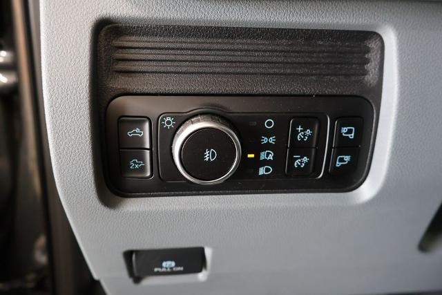 2027 Ford Super Duty F-250 SRW XLT
