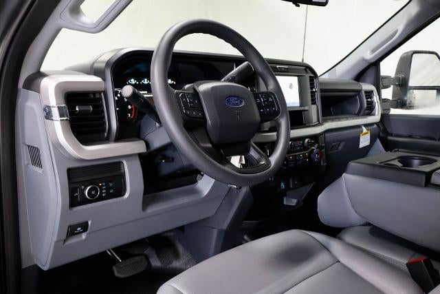 2027 Ford Super Duty F-250 SRW XL