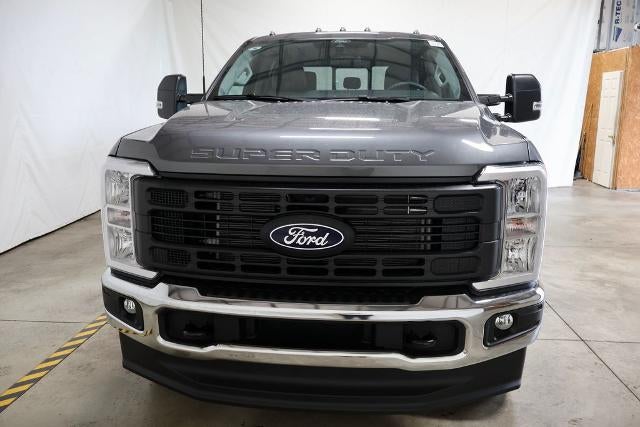 2027 Ford Super Duty F-250 SRW XL