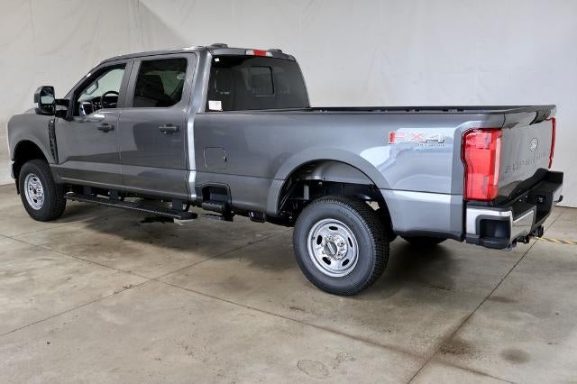 2027 Ford Super Duty F-250 SRW XL