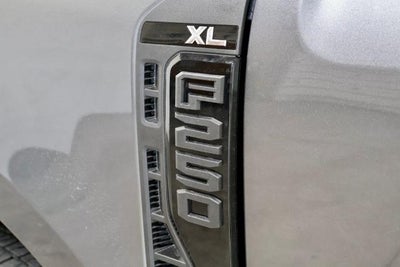 2027 Ford Super Duty F-250 SRW XL