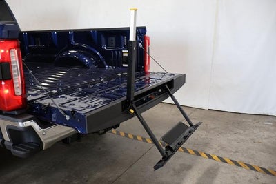 2027 Ford Super Duty F-250 SRW XLT