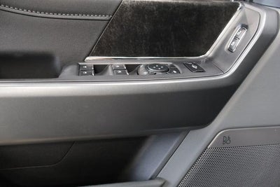 2027 Ford Super Duty F-250 SRW XLT