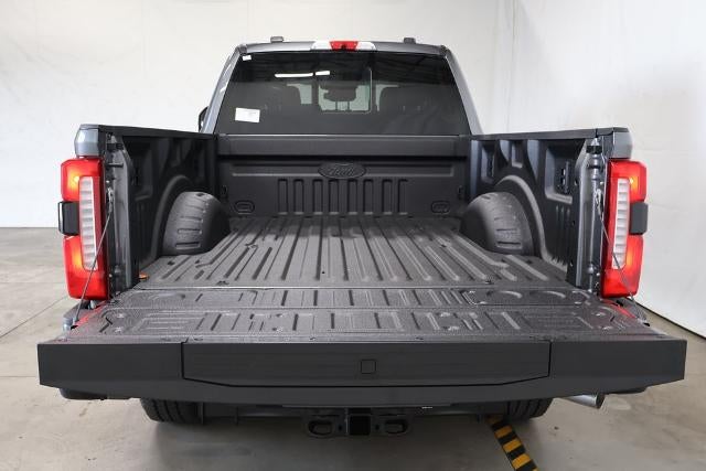 2027 Ford Super Duty F-250 SRW XLT
