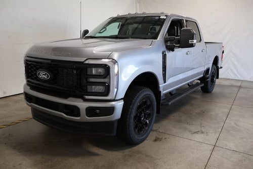 2027 Ford Super Duty F-250 SRW XLT w/BLK Appearance PKG