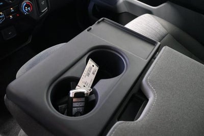 2027 Ford Super Duty F-250 SRW XLT w/BLK Appearance PKG