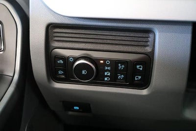 2027 Ford Super Duty F-250 SRW XLT