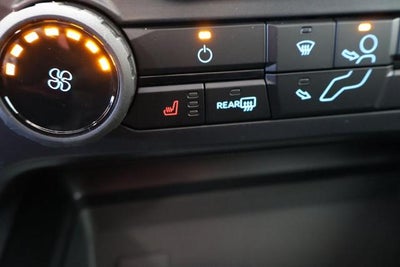 2027 Ford Super Duty F-250 SRW XLT