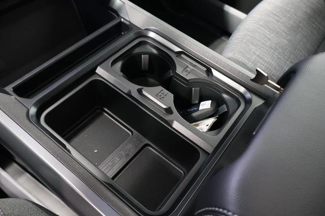 2027 Ford Super Duty F-250 SRW XLT