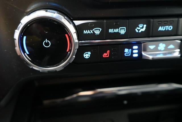 2027 Ford Super Duty F-250 SRW Lariat
