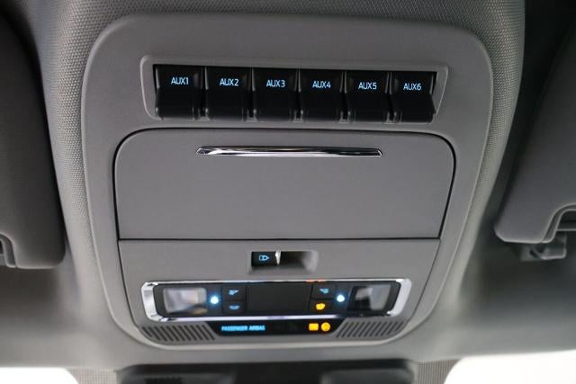2027 Ford Super Duty F-250 SRW Lariat