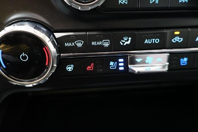 2027 Ford Super Duty F-250 SRW Lariat