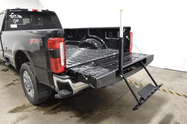 2025 Ford Super Duty F-250 SRW Lariat