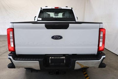 2026 Ford Super Duty F-350 SRW XL