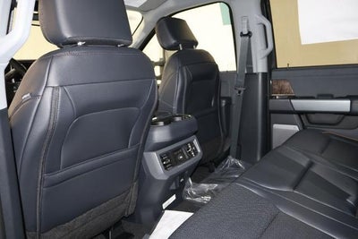 2026 Ford Super Duty F-350 SRW Lariat