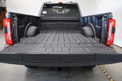 2027 Ford Super Duty F-350 SRW Lariat