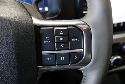 2027 Ford Super Duty F-350 SRW Platinum