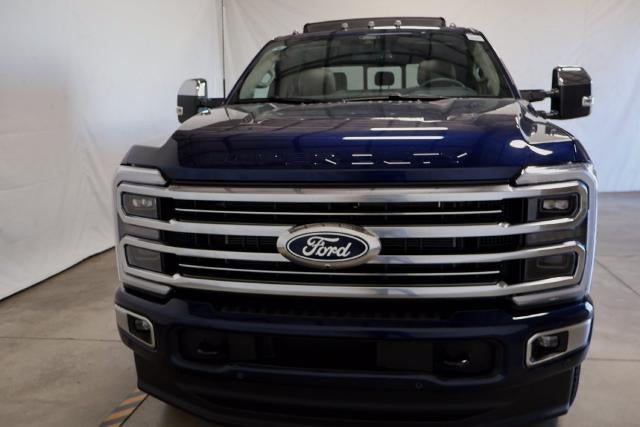 2027 Ford Super Duty F-350 SRW Platinum