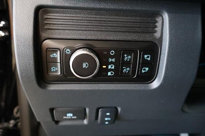 2027 Ford Super Duty F-350 SRW Lariat