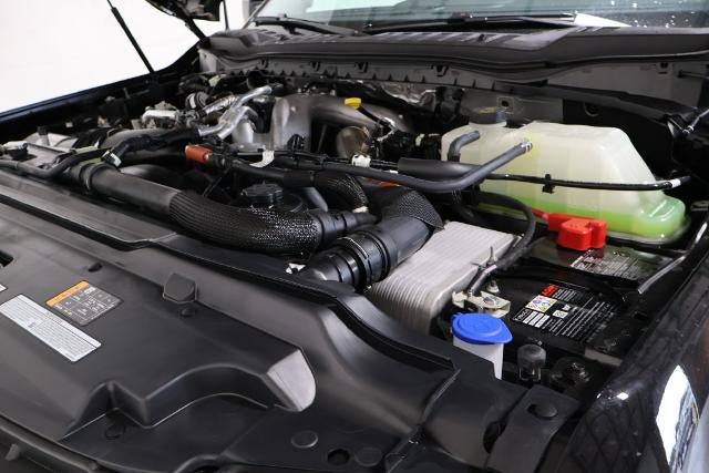 2027 Ford Super Duty F-350 SRW Lariat