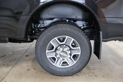 2027 Ford Super Duty F-350 SRW Lariat