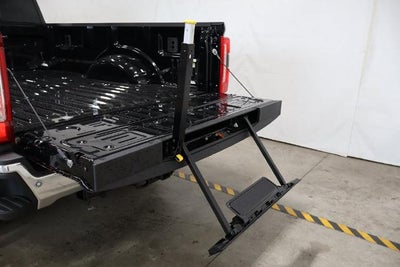 2027 Ford Super Duty F-350 SRW Lariat