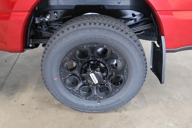 2027 Ford Super Duty F-350 SRW XLT w/BLK Appearance PKG