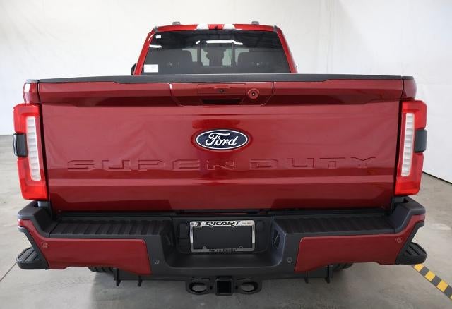 2027 Ford Super Duty F-350 SRW XLT w/BLK Appearance PKG