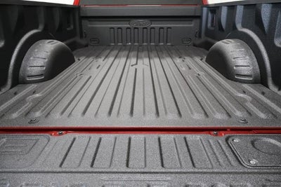 2027 Ford Super Duty F-350 SRW XLT w/BLK Appearance PKG