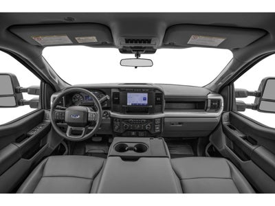 2027 Ford Super Duty F-350 SRW XLT w/BLK Appearance PKG