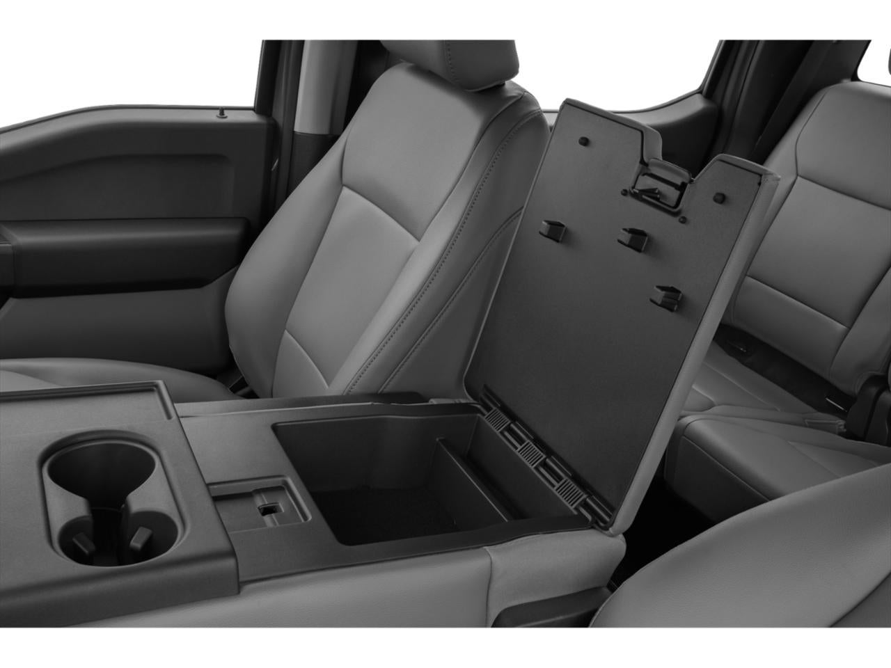 2027 Ford Super Duty F-350 SRW XLT w/BLK Appearance PKG