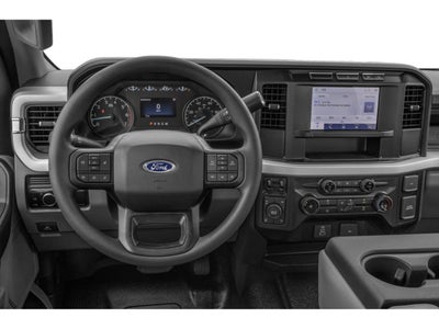2027 Ford Super Duty F-350 SRW XLT w/BLK Appearance PKG