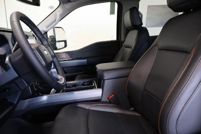 2027 Ford Super Duty F-350 SRW Lariat