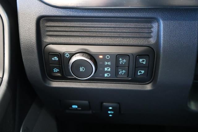 2027 Ford Super Duty F-350 SRW Lariat