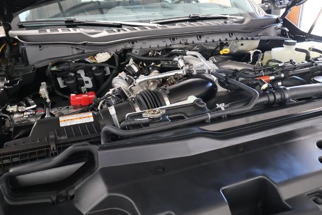 2027 Ford Super Duty F-350 SRW Lariat