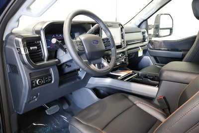 2027 Ford Super Duty F-350 SRW Lariat